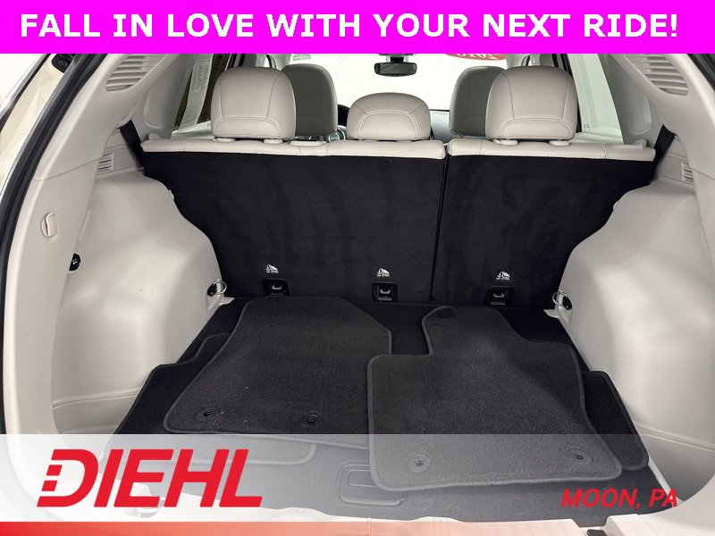 Certified 2018 Jeep Compass Limited w/ Navigation Group image 10