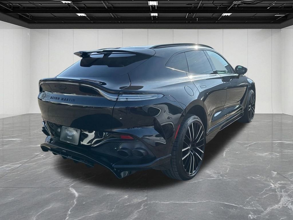 Used 2023 Aston Martin DBX 707 image 10