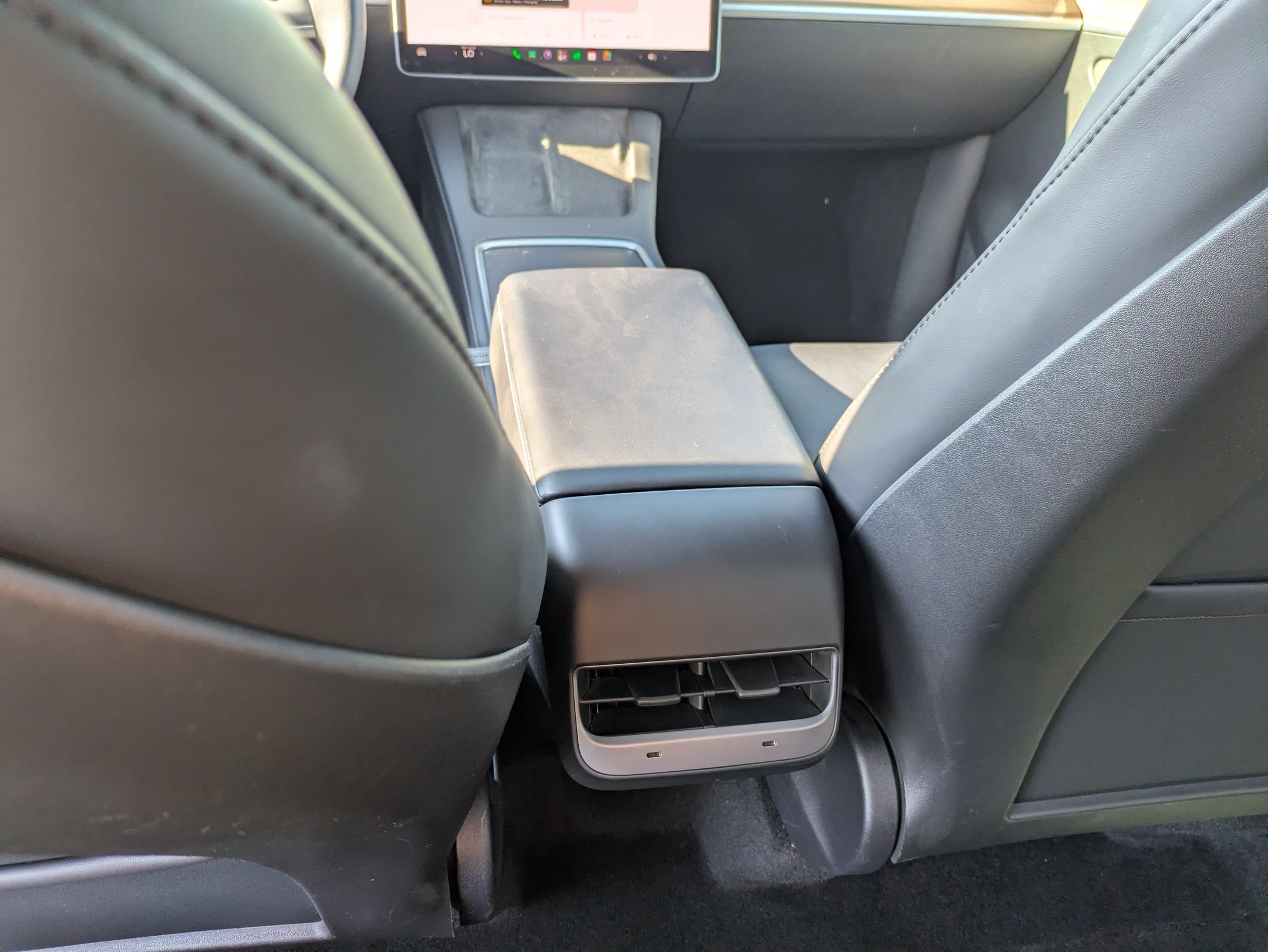 Used 2023 Tesla Model Y Long Range AWD/4WD image 27