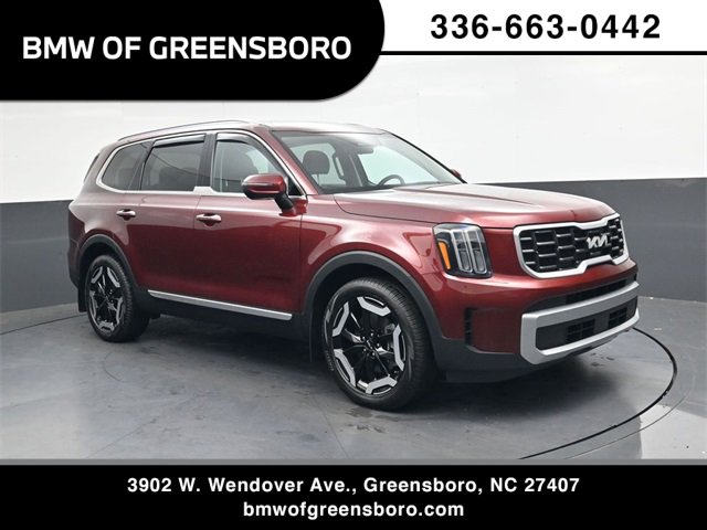 Used 2023 Kia Telluride S w/ S Sunroof Package