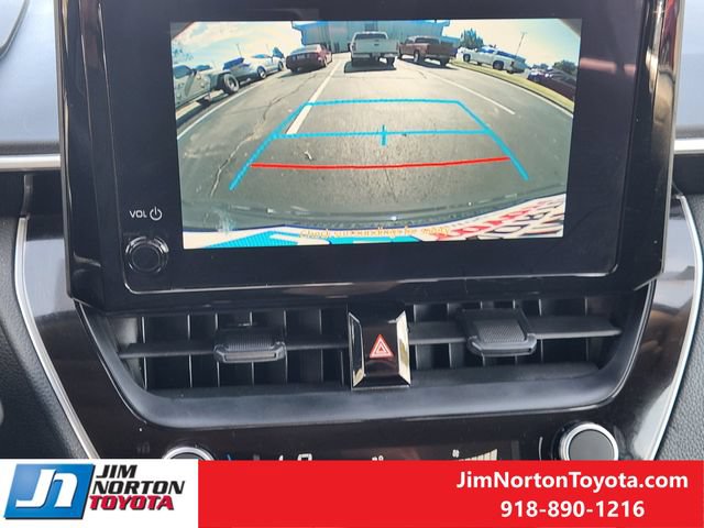 Used 2026 Toyota Corolla LE FWD image 18