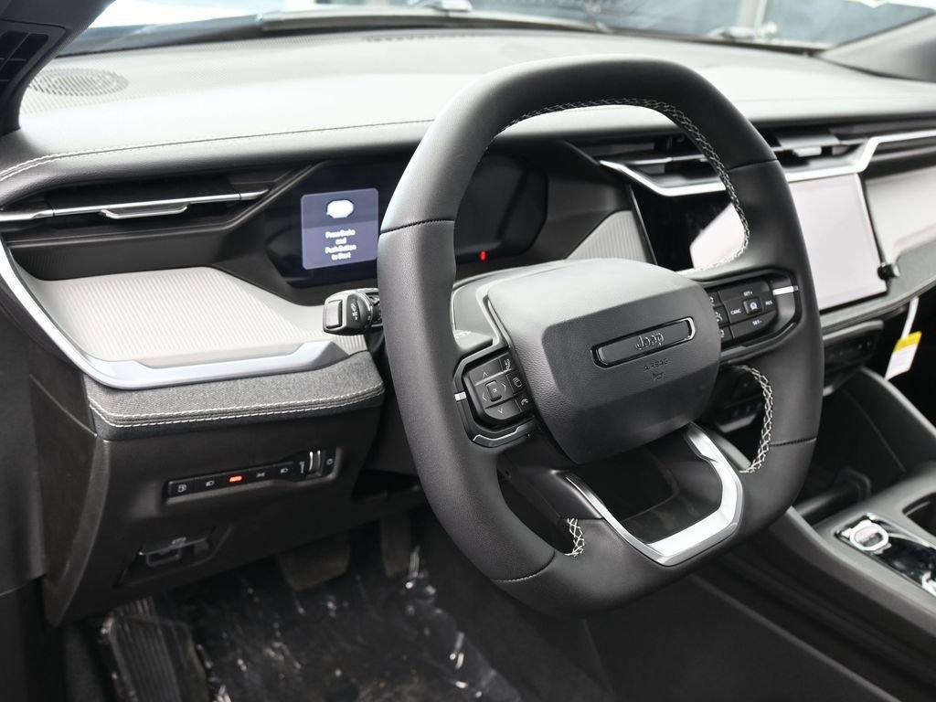 New 2026 Jeep Cherokee Laredo image 15