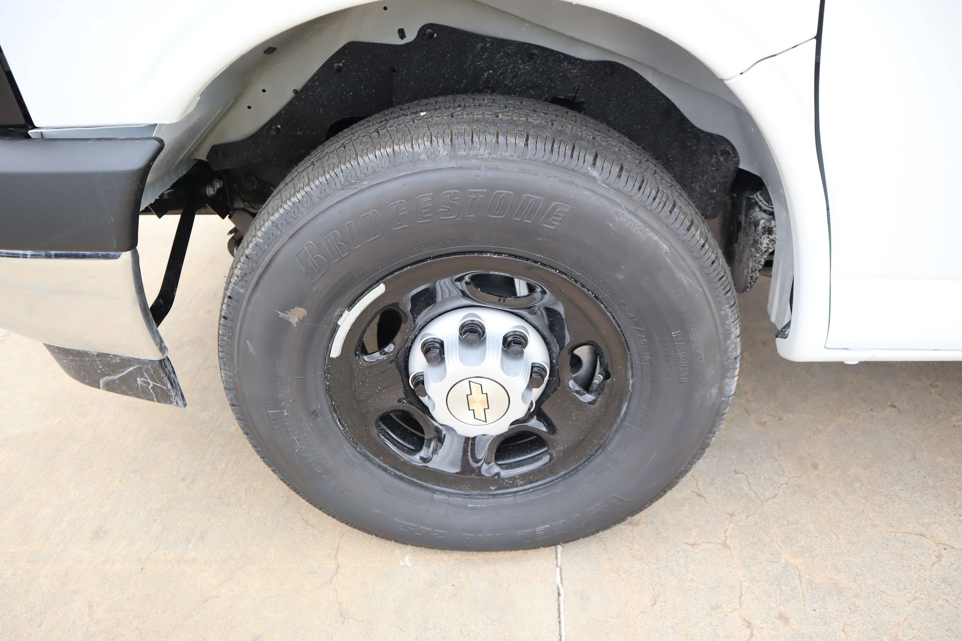New 2026 Chevrolet Express 3500 w/ Driver Convenience Package RWD image 18