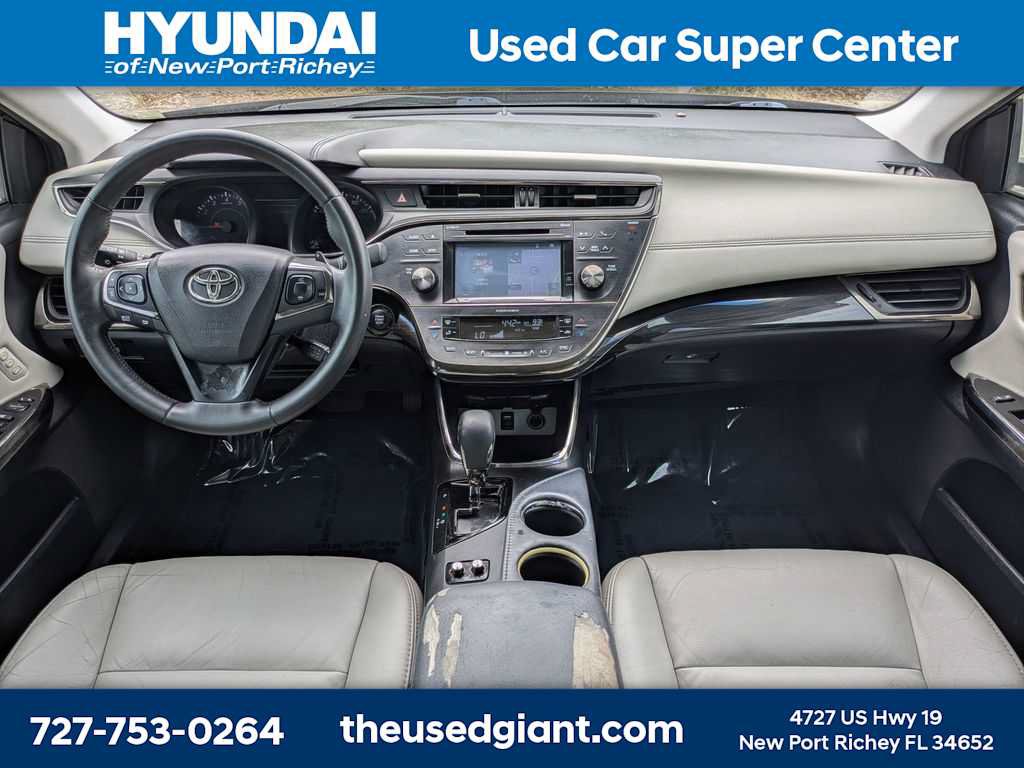 Used 2015 Toyota Avalon XLE Touring FWD image 16