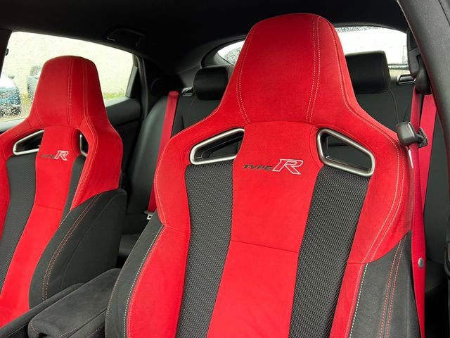 Used 2018 Honda Civic Type R image 17