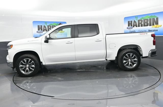 Used 2023 Chevrolet Silverado 1500 LT AWD/4WD image 2