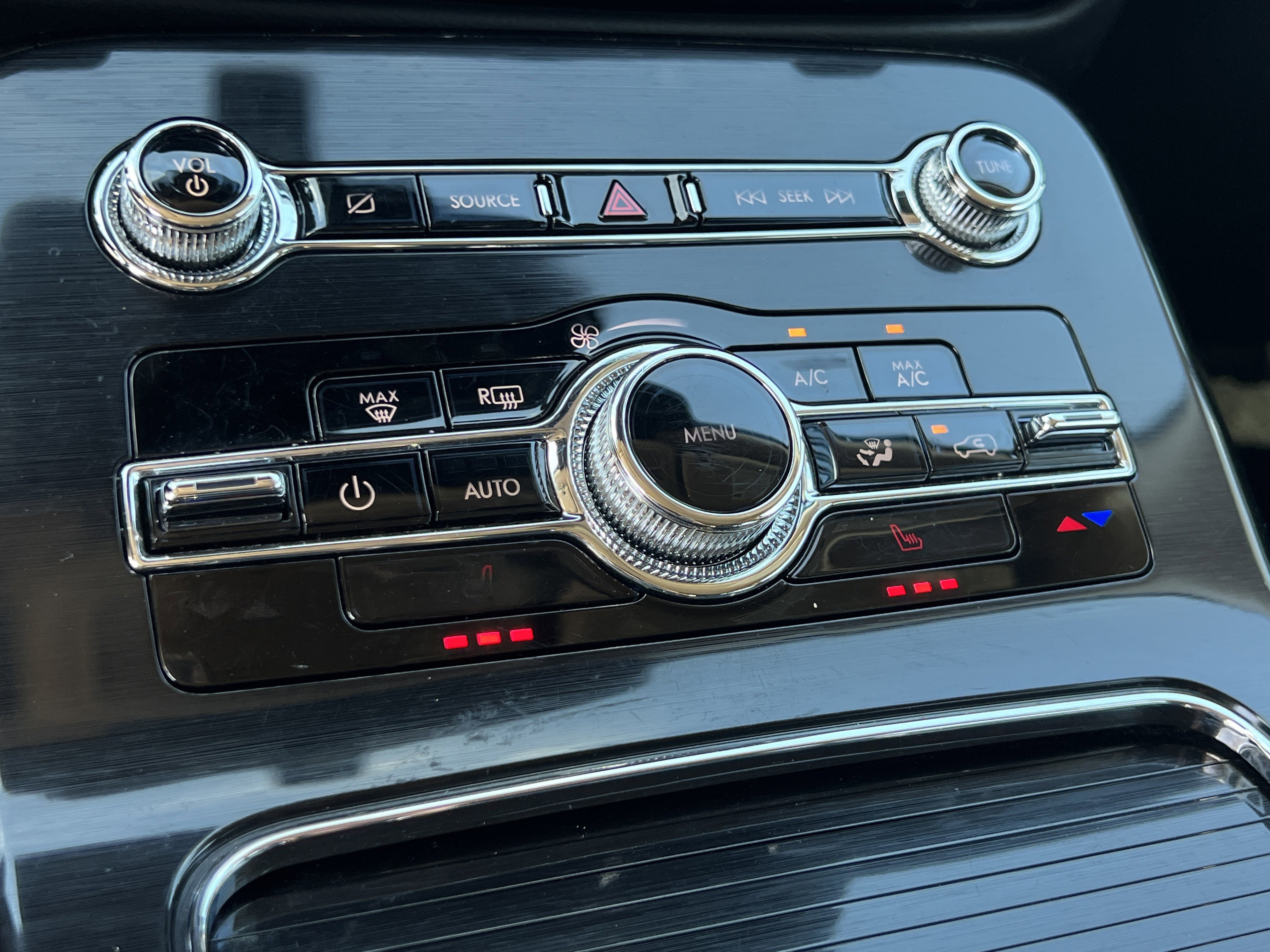 Certified 2023 Lincoln Nautilus Standard w/ Premium Package image 23