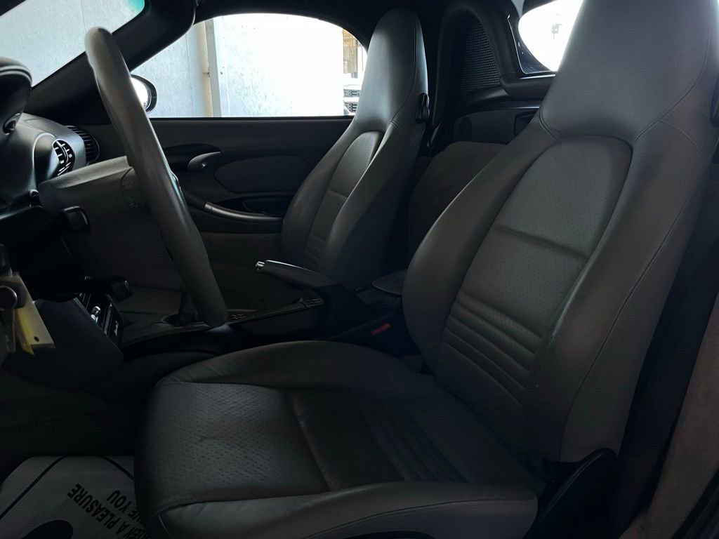 Used 2003 Porsche Boxster S image 11