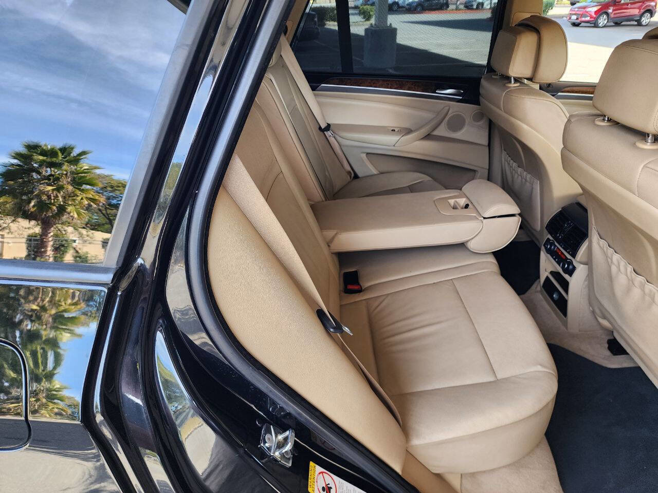 Used 2008 BMW X5 3.0si image 16