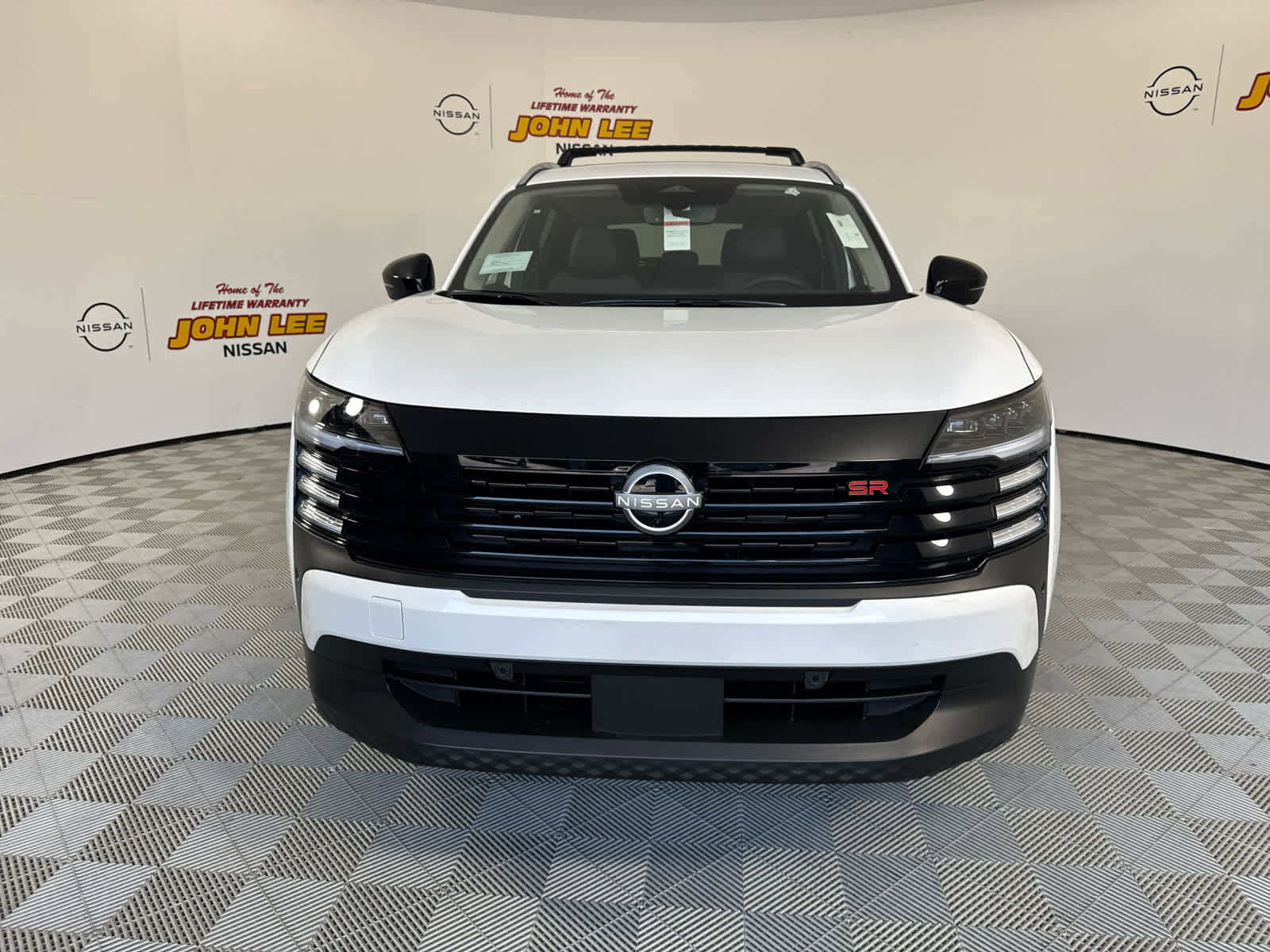 New 2026 Nissan Kicks SR w/ Illumination Package image 9