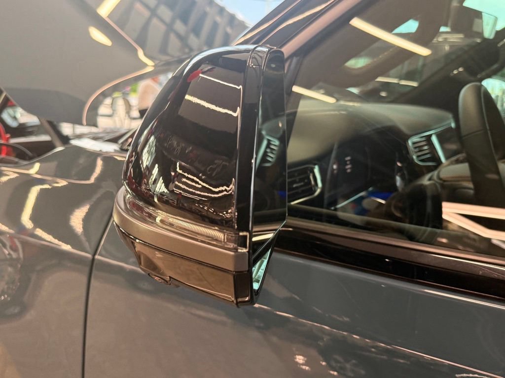 New 2026 Jeep Grand Wagoneer Summit AWD/4WD image 30
