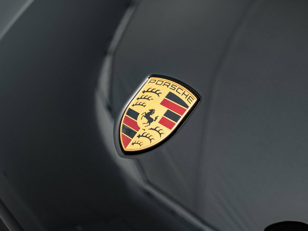 New 2026 Porsche Macan AWD/4WD image 16