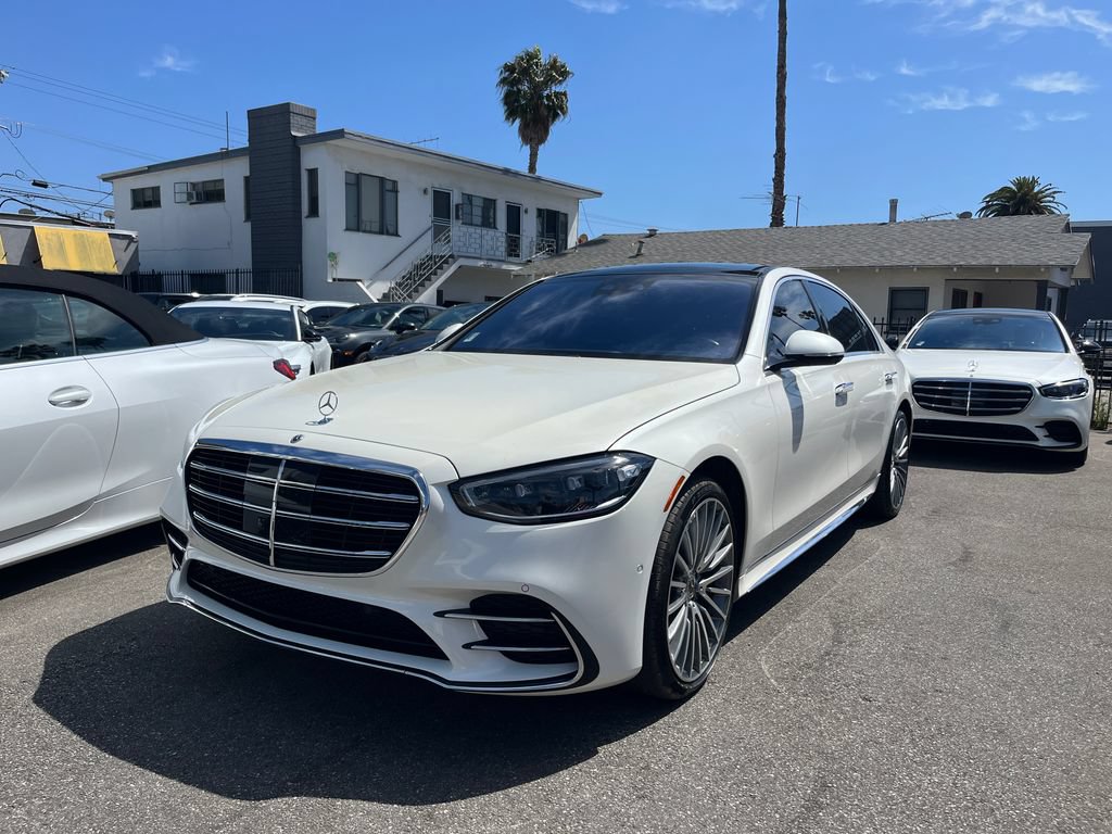 Used 2022 Mercedes-Benz S 500 4MATIC w/ AMG Line Package image 1
