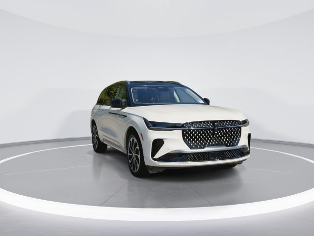 New 2026 Lincoln Nautilus Reserve AWD/4WD image 2