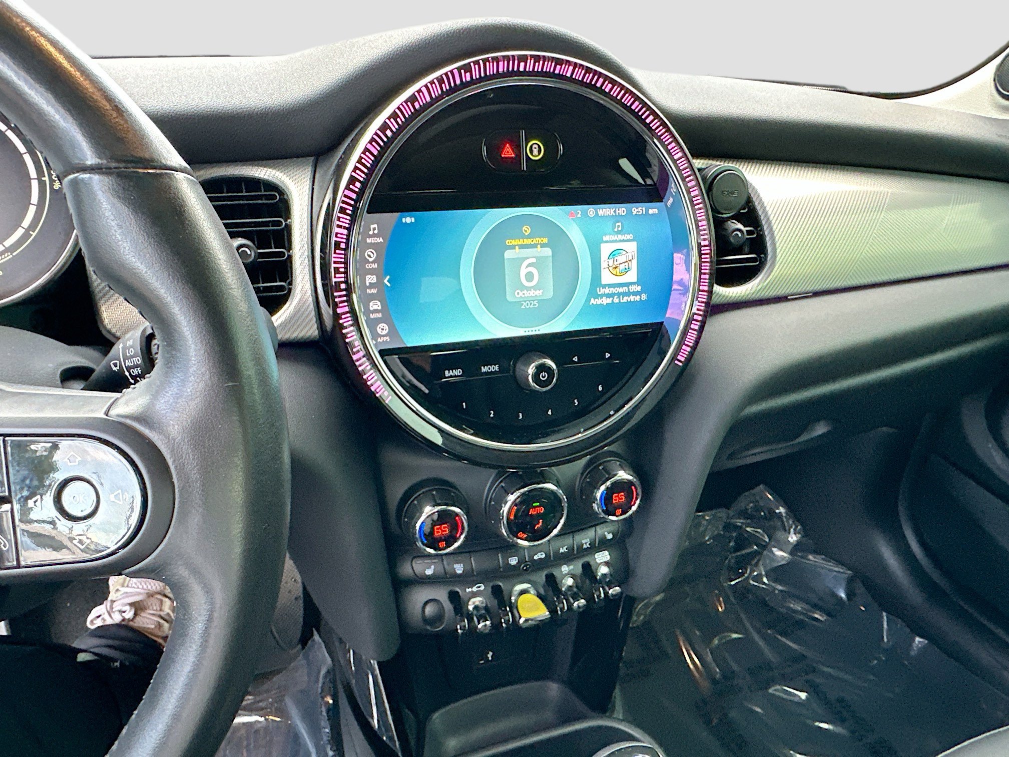 Used 2024 MINI Cooper SE image 13