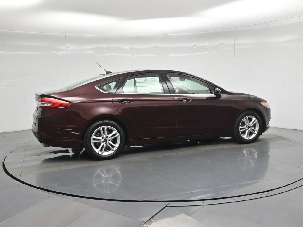 Certified 2018 Ford Fusion SE w/ Fusion SE Technology Package image 26