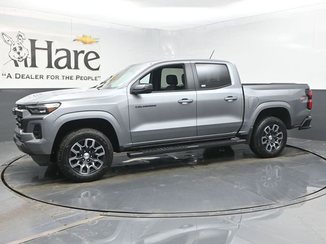 Used 2023 Chevrolet Colorado LT w/ LT Convenience Package III image 30