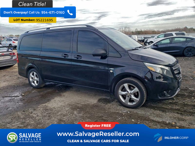 Used 2016 Mercedes-Benz Metris Passenger image 5