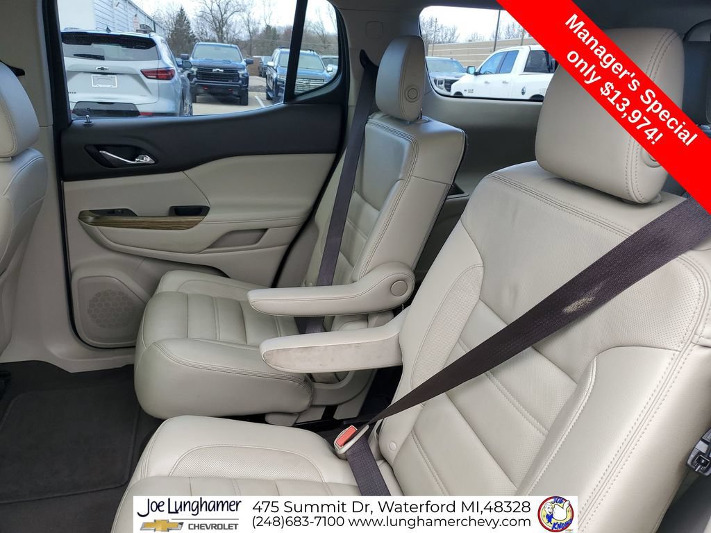 Used 2018 GMC Acadia Denali w/ Technology Package FWD image 28