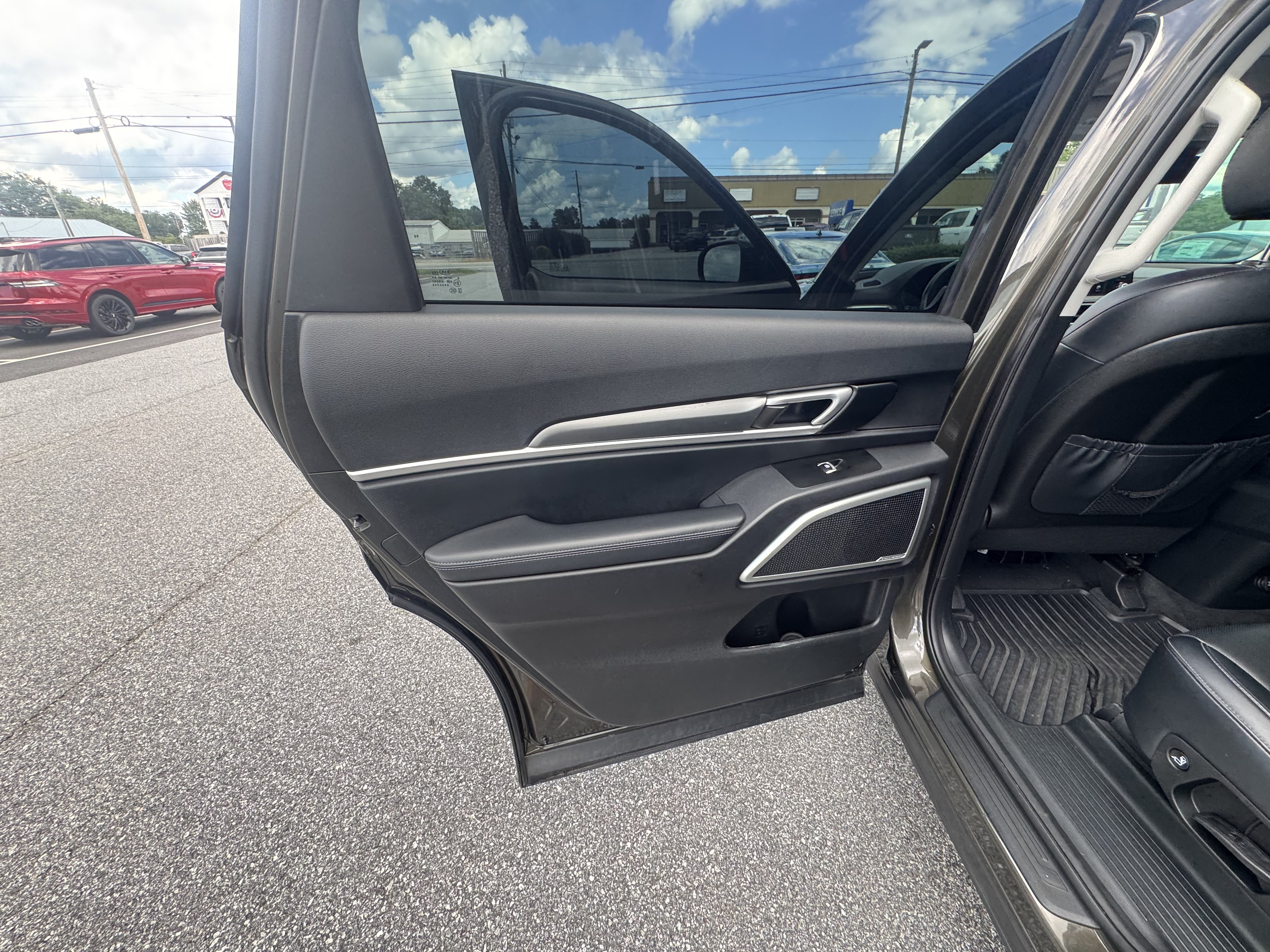 Used 2020 Kia Telluride S AWD/4WD image 9