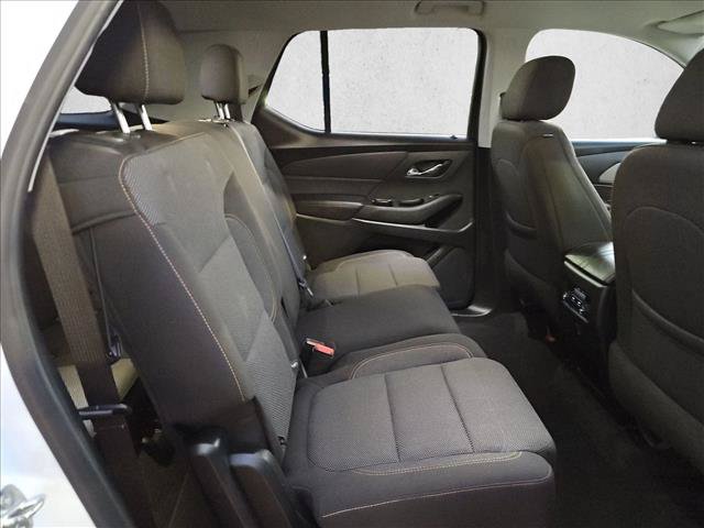 Used 2020 Chevrolet Traverse LS FWD image 16