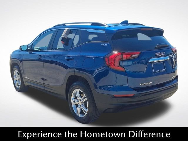 Used 2021 GMC Terrain SLE w/ Driver Convenience Package AWD/4WD image 4