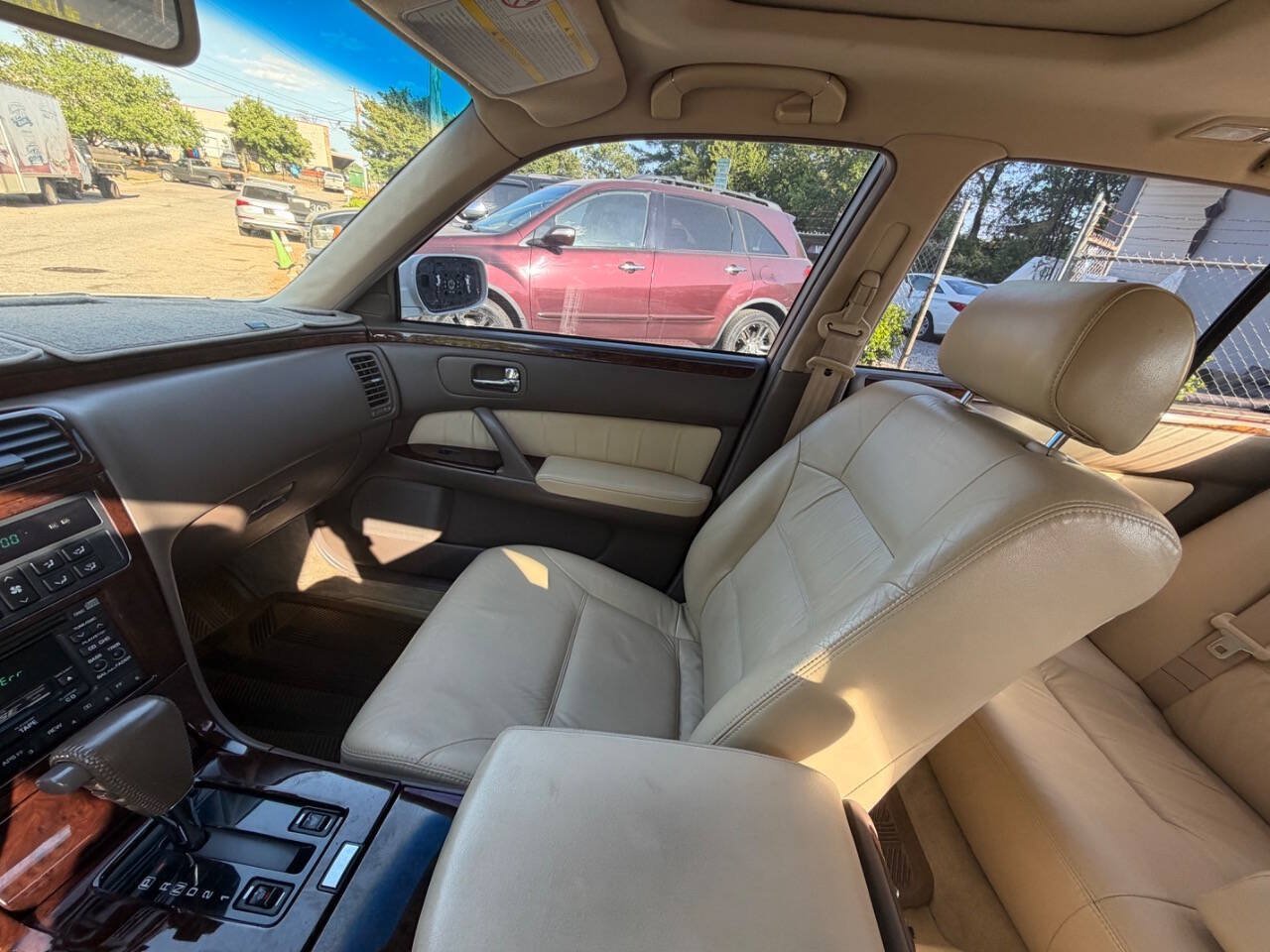 Used 1998 INFINITI Q45 Touring RWD image 16