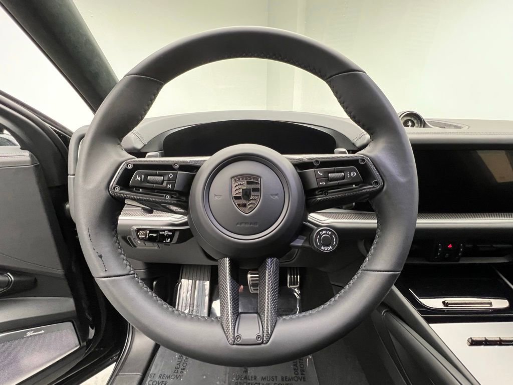 New 2026 Porsche Cayenne Turbo image 7