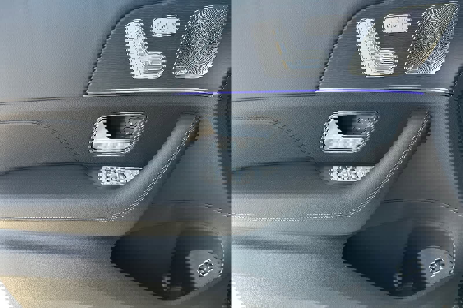 Certified 2025 Mercedes-Benz GLS 450 4MATIC image 10