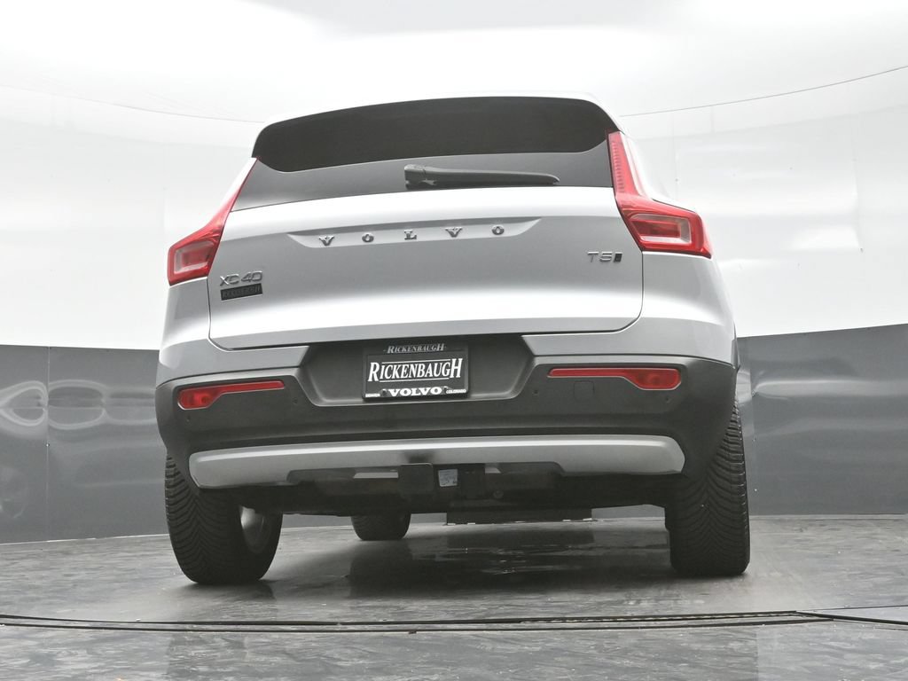 Used 2019 Volvo XC40 T5 Momentum AWD/4WD image 27