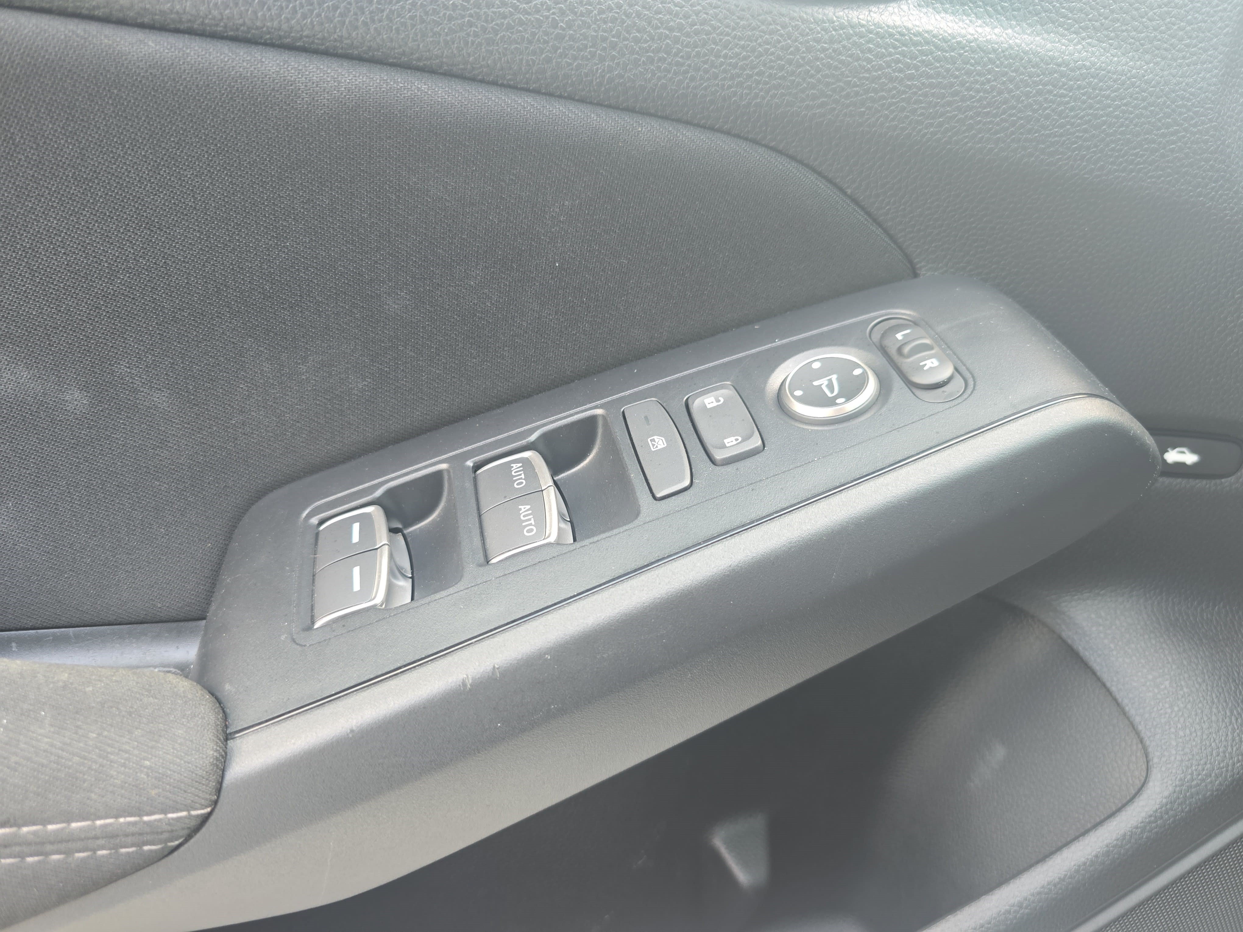 Used 2025 Honda Civic Sport image 26