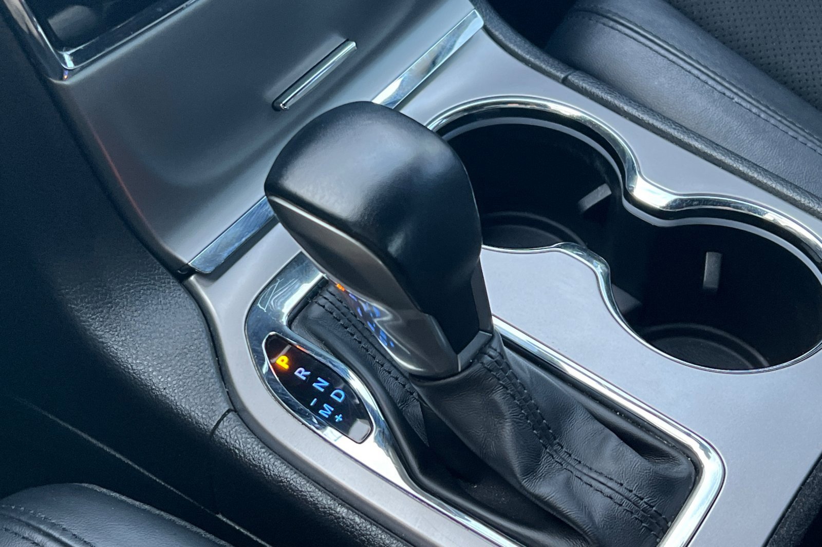 Used 2021 Jeep Grand Cherokee Laredo X image 22