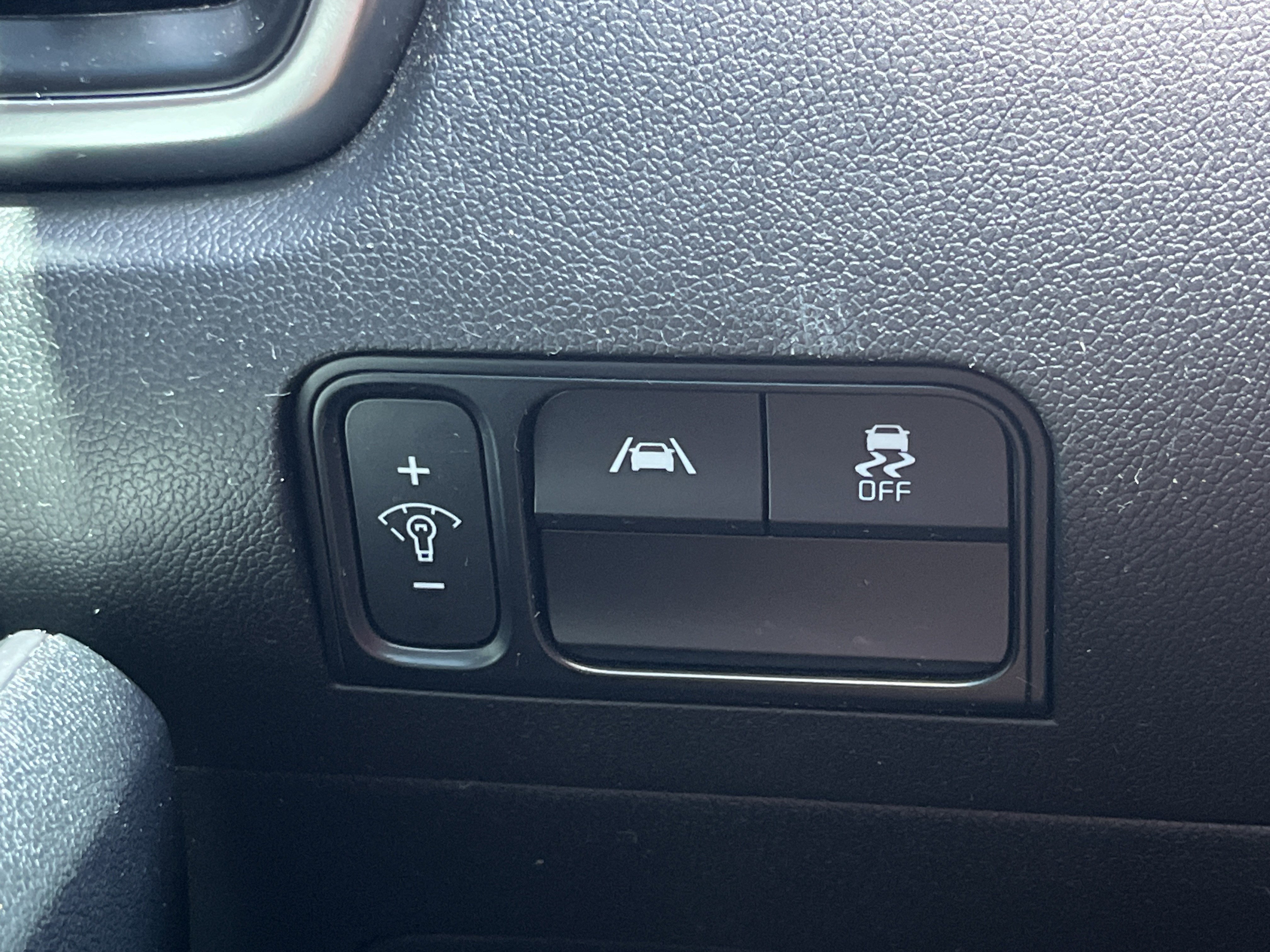 Used 2021 Kia Sorento LX FWD image 12