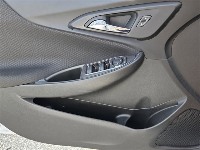 Used 2022 Chevrolet Malibu LT image 29