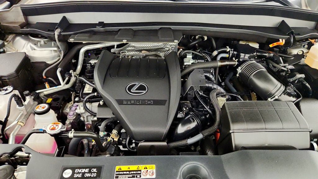 Used 2024 Lexus TX 500h AWD w/ Technology Package image 26