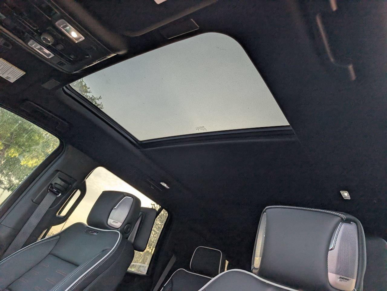 New 2026 GMC Yukon AT4 Ultimate AWD/4WD image 19