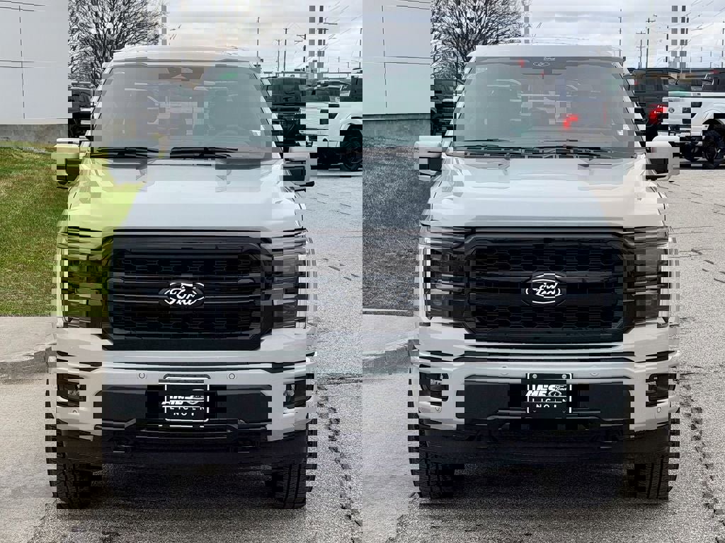 New 2026 Ford F150 Lariat w/ Equipment Group 502A High image 8