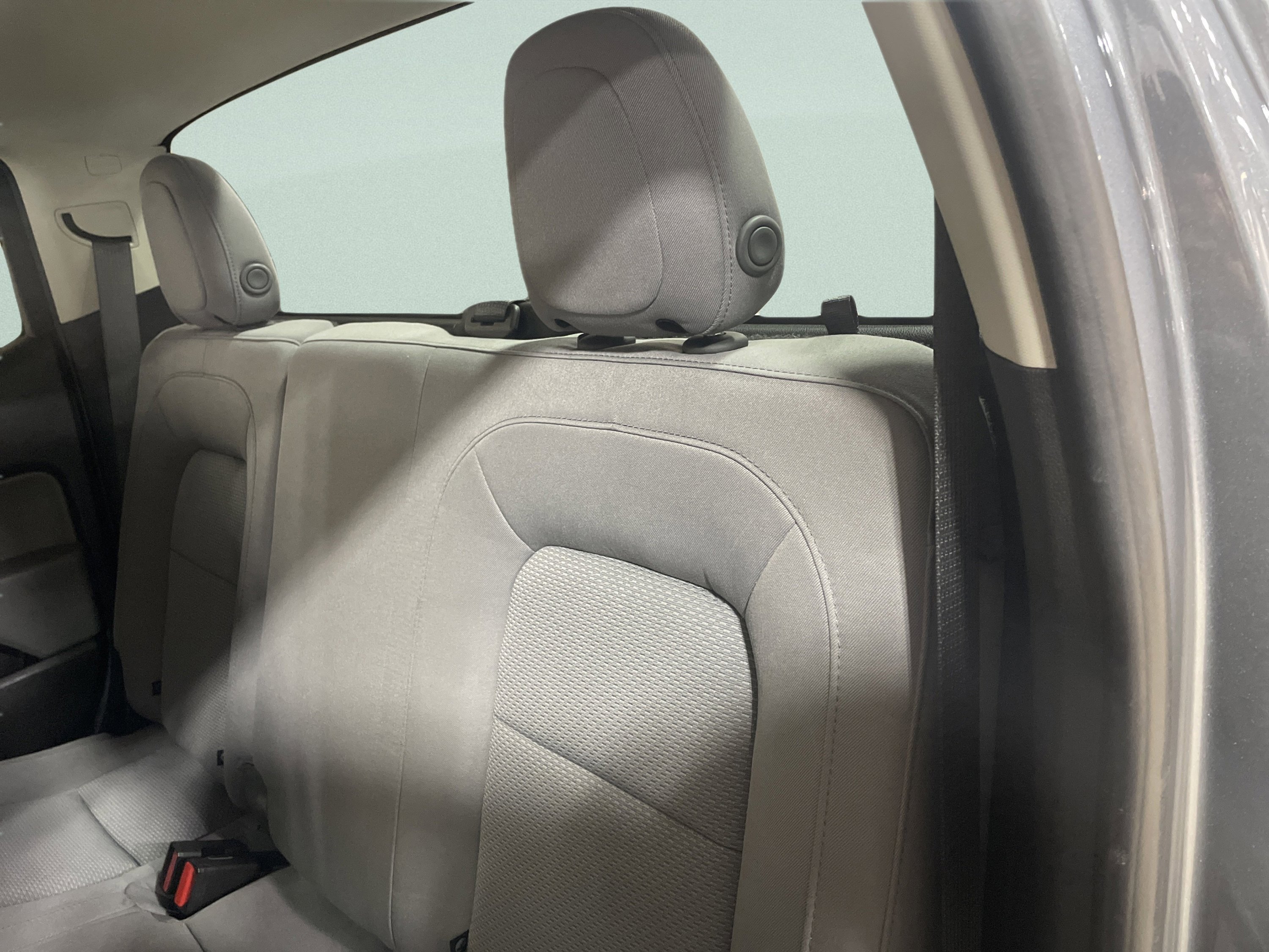 Used 2022 Chevrolet Colorado W/T w/ WT Convenience Package AWD/4WD image 11