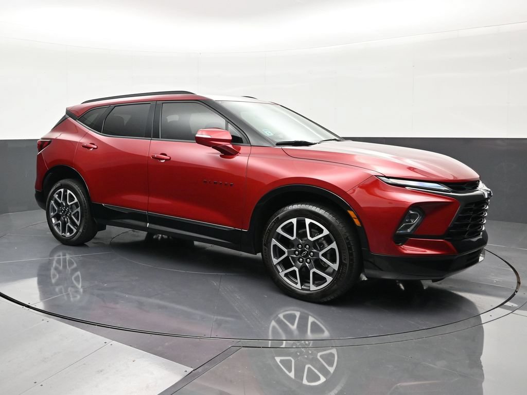 Used 2025 Chevrolet Blazer RS FWD image 7