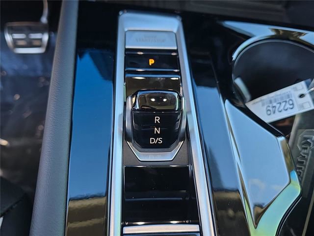 New 2026 Volkswagen Atlas SEL Premium R-Line image 26