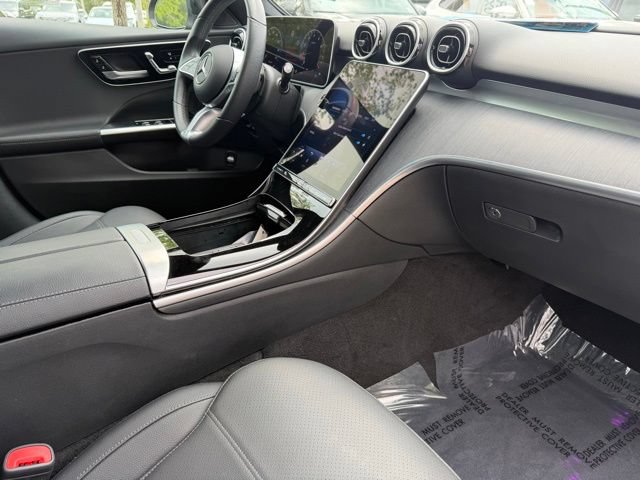 Used 2025 Mercedes-Benz C 300 Sedan image 10