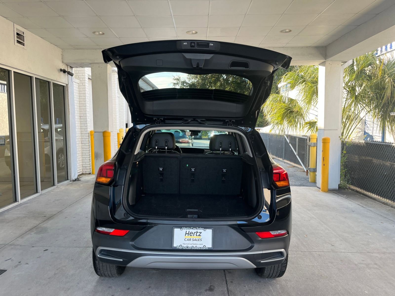 Used 2025 Buick Encore GX Preferred image 31