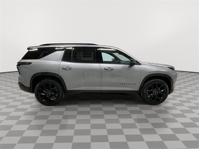 New 2026 Chevrolet Traverse RS w/ LPO, Floor Liner Package image 12