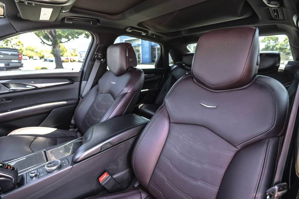 Used 2019 Cadillac CT6 V w/ Driver Assist Package AWD/4WD image 21