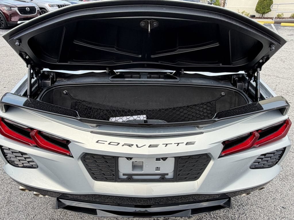 Used 2024 Chevrolet Corvette Stingray Premium Conv w/ Z51 Performance Package RWD image 13