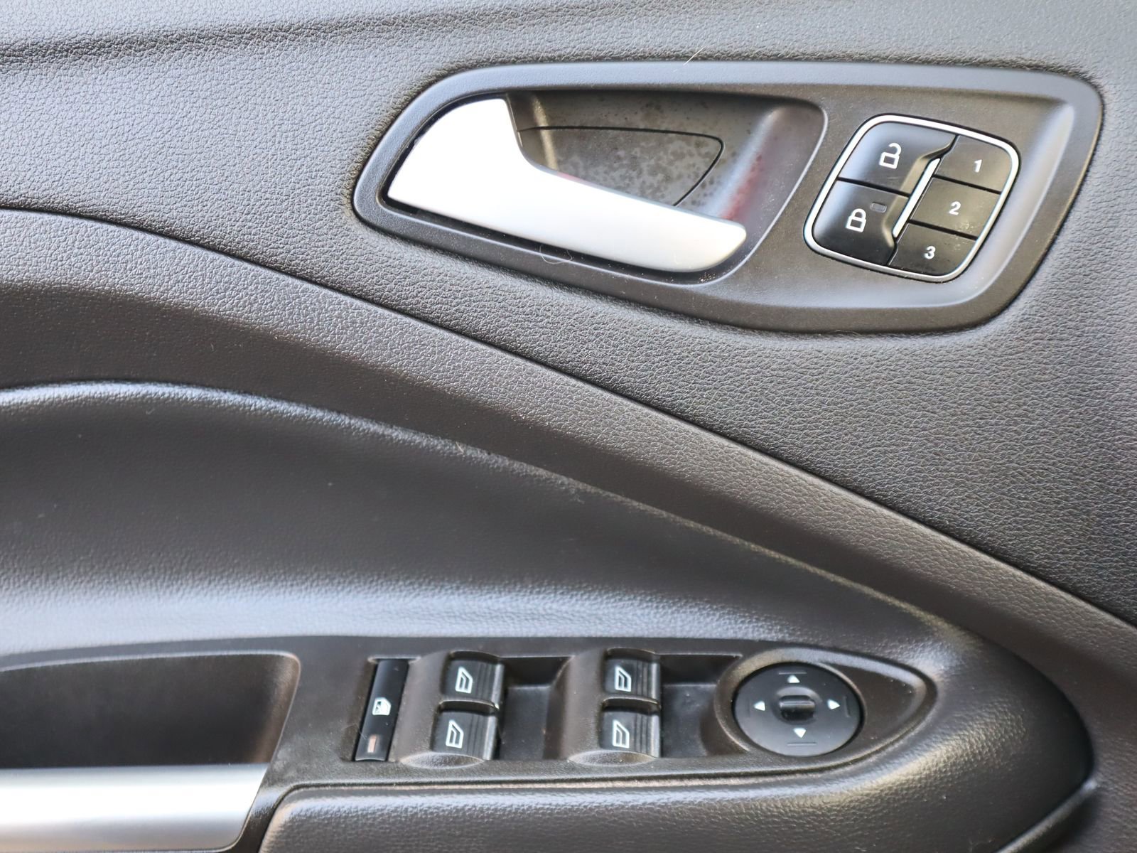 Used 2017 Ford Escape Titanium w/ Equipment Group 301A image 40