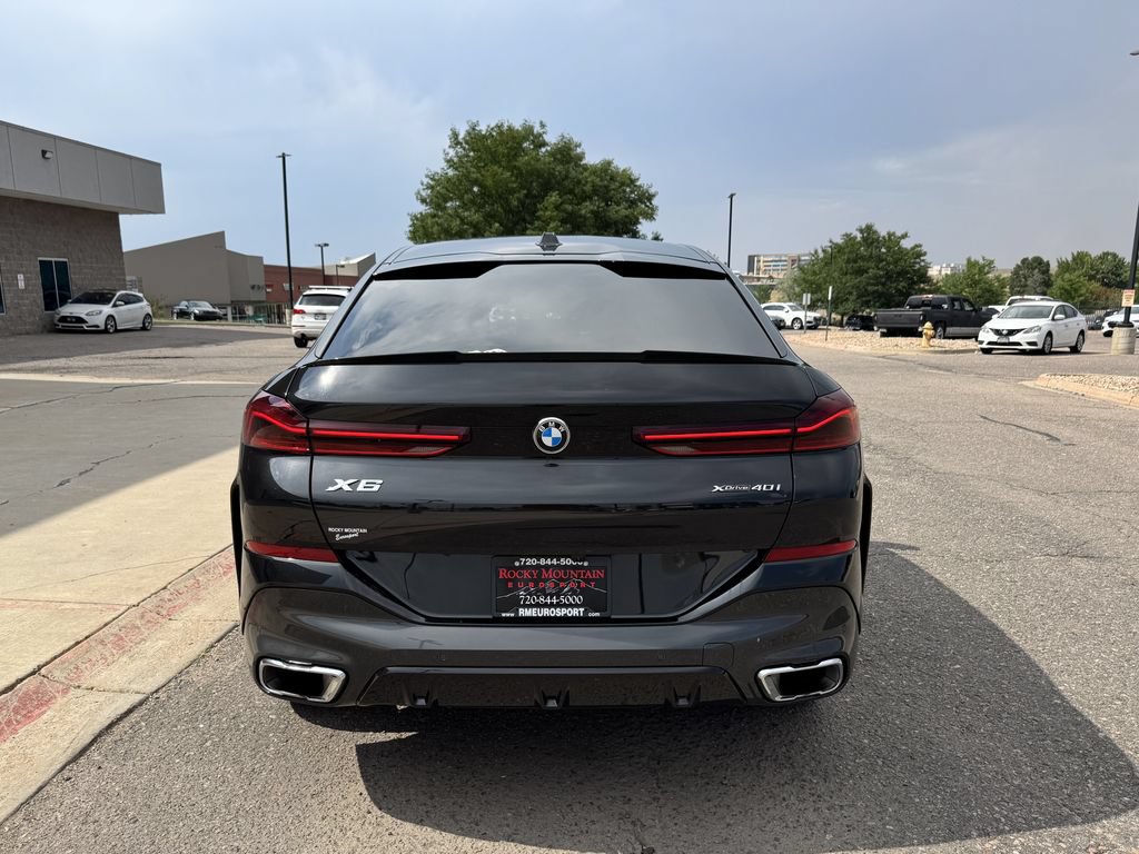 Used 2024 BMW X6 xDrive40i w/ Premium Package AWD/4WD image 9