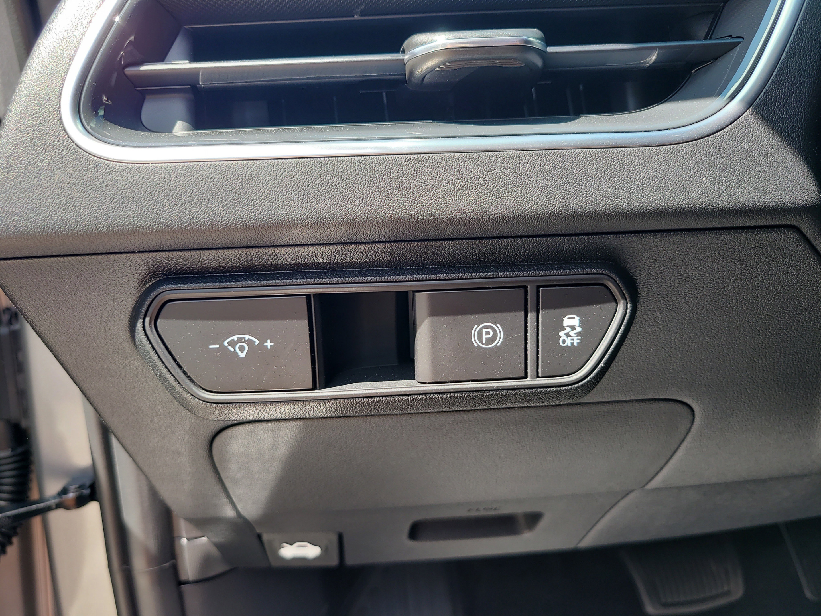 Certified 2025 Kia K4 EX FWD image 23