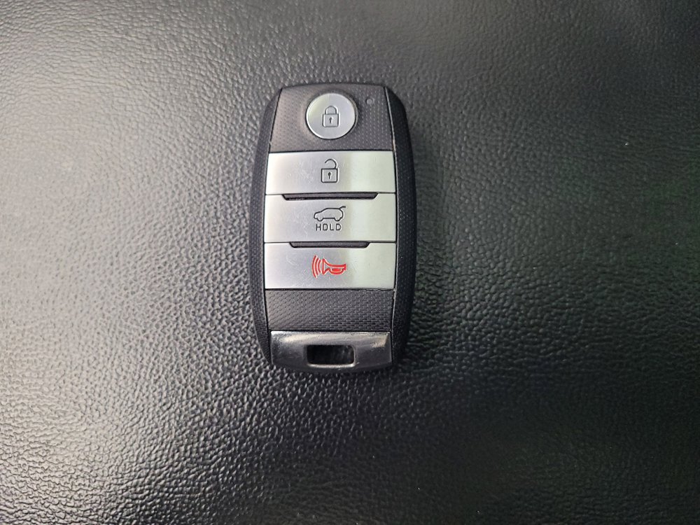 Used 2020 Kia Sorento SX AWD/4WD image 32