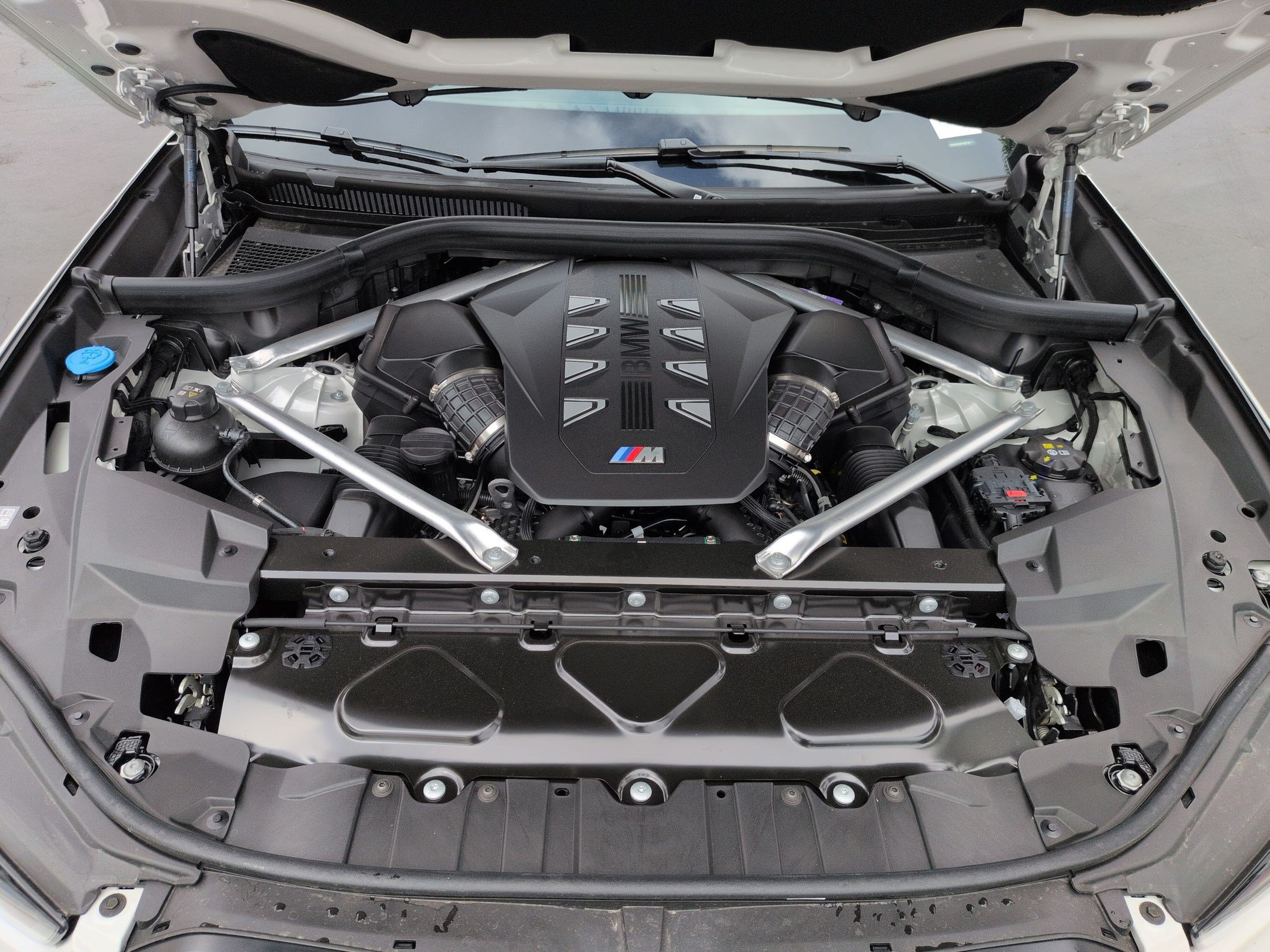 New 2026 BMW X6 M60i AWD/4WD image 34